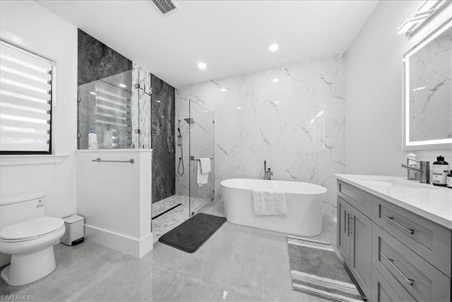 3261 15th AVE SW, Naples, FL 34117