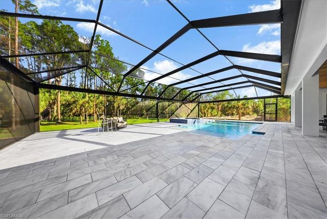 3261 15th AVE SW, Naples, FL 34117