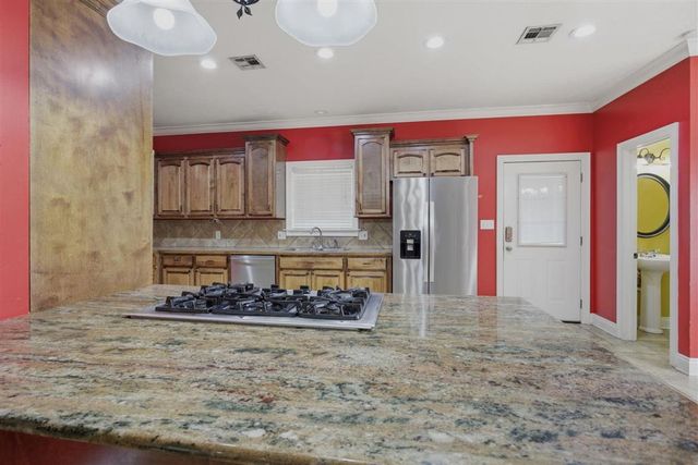 1886 Walker Road, Sulphur, LA 70665