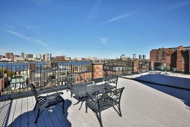 259 Beacon Street 32, Boston, MA 02116