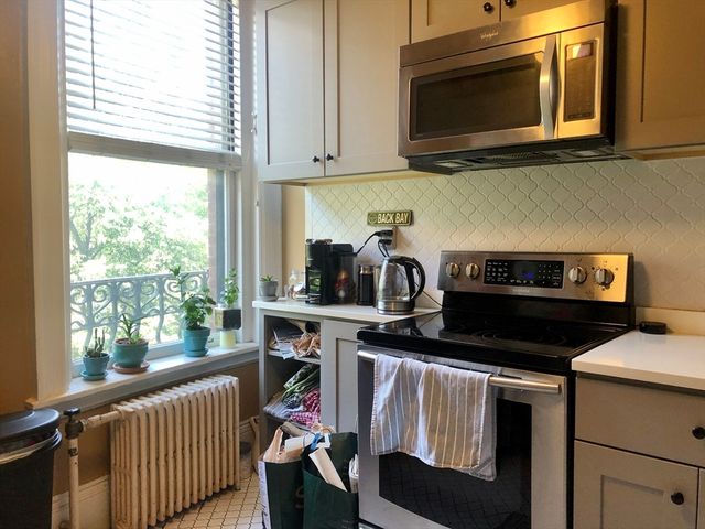 259 Beacon Street 32, Boston, MA 02116