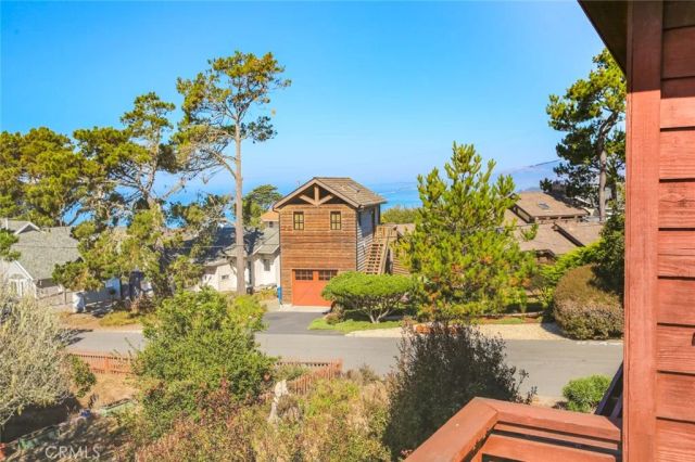 492 Dorset Street, Cambria, CA 93428