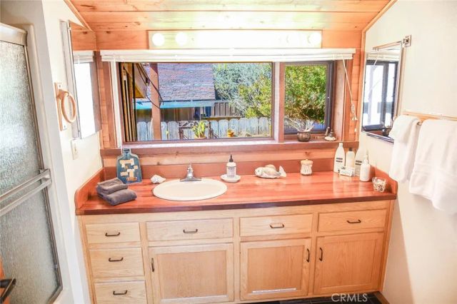 492 Dorset Street, Cambria, CA 93428