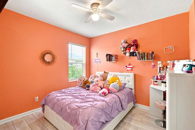 10555 SW VASARI Way, Port St. Lucie, FL 34987