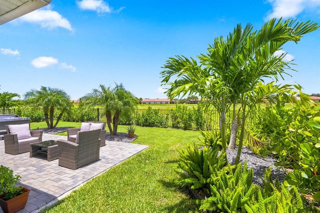 10555 SW VASARI Way, Port St. Lucie, FL 34987