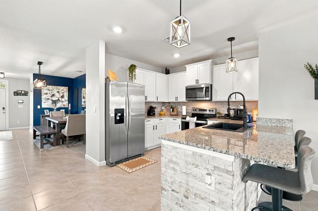 10555 SW VASARI Way, Port St. Lucie, FL 34987