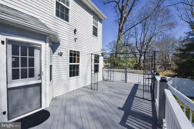 913 LONGWOOD AVE, Cherry Hill, NJ 08002