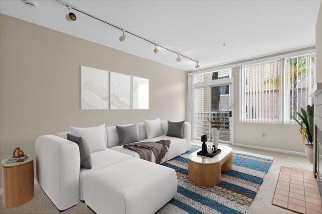 550 Ortega Avenue A203, Mountain View, CA 94040