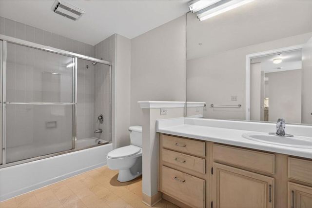 550 Ortega Avenue A203, Mountain View, CA 94040