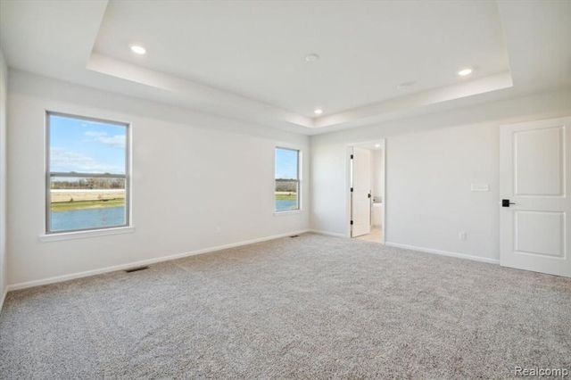 61836 Hevel Lane, Washington, MI 48094