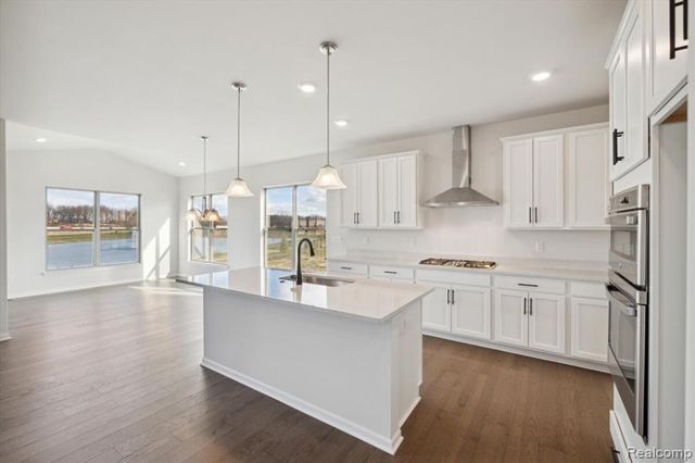 61836 Hevel Lane, Washington, MI 48094