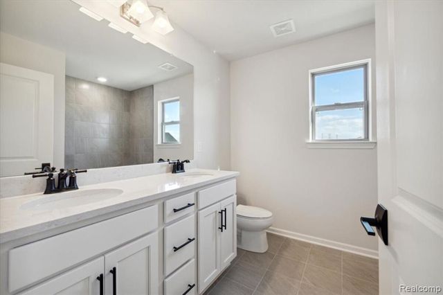 61836 Hevel Lane, Washington, MI 48094