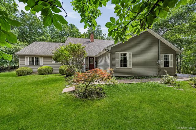 98 Wood Road, Westtown, NY 10998