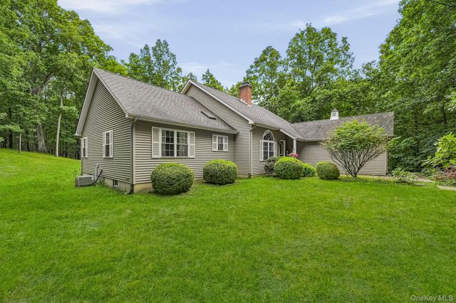 98 Wood Road, Westtown, NY 10998