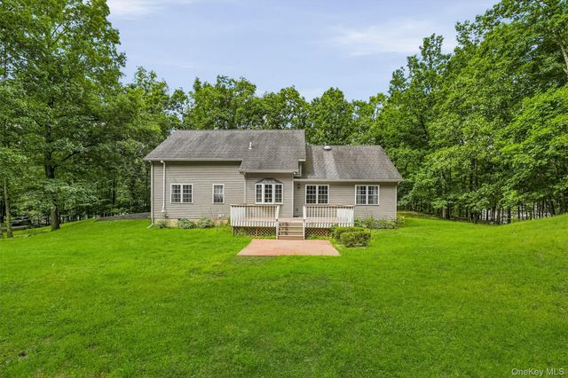 98 Wood Road, Westtown, NY 10998