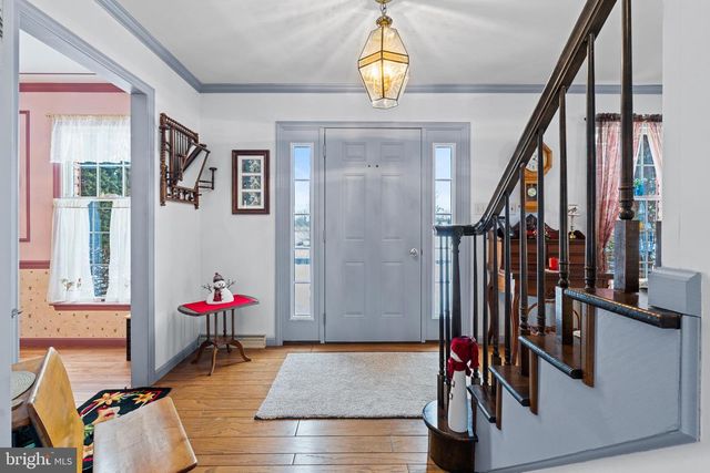 118 MIDDLE CREEK RD, Gilbertsville, PA 19525