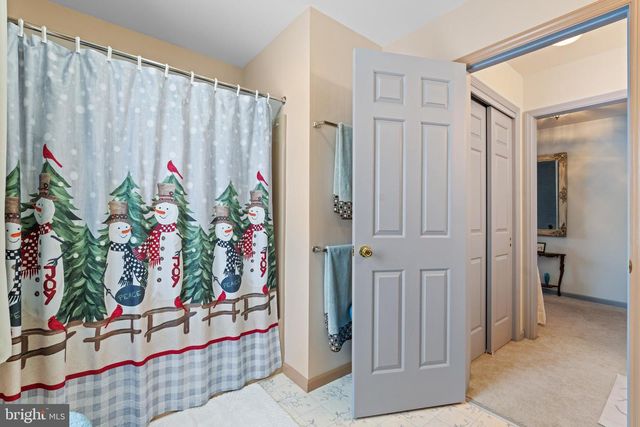 118 MIDDLE CREEK RD, Gilbertsville, PA 19525