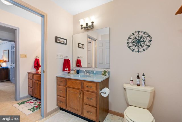 118 MIDDLE CREEK RD, Gilbertsville, PA 19525