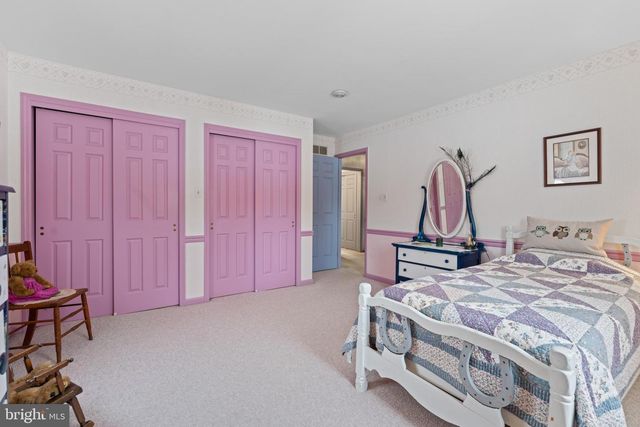 118 MIDDLE CREEK RD, Gilbertsville, PA 19525