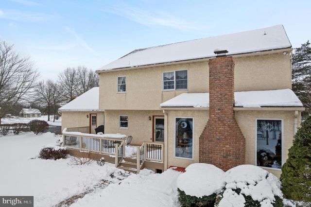 118 MIDDLE CREEK RD, Gilbertsville, PA 19525