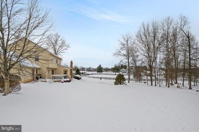 118 MIDDLE CREEK RD, Gilbertsville, PA 19525