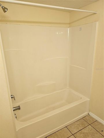 1916 LAKE ATRIUMS CIRCLE 25, Orlando, FL 32839