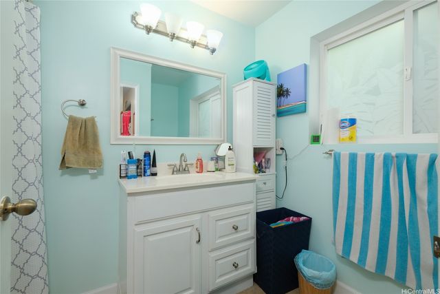 590 Alihi Place, Kailua, HI 96734