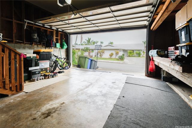 590 Alihi Place, Kailua, HI 96734
