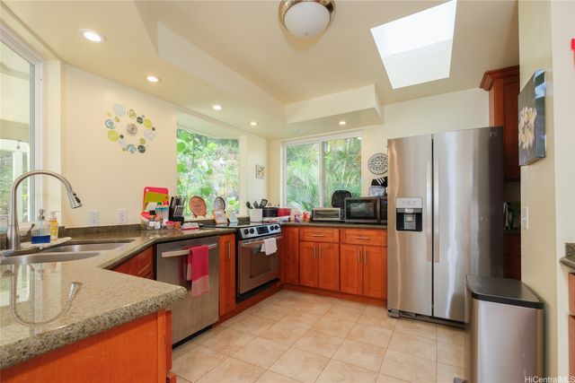 590 Alihi Place, Kailua, HI 96734