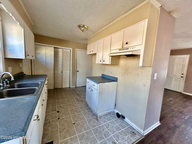 906 Cypress Street, Rockingham, NC 28379