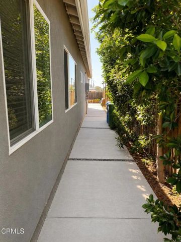 11000 Penrose Street, Los Angeles, CA 91352