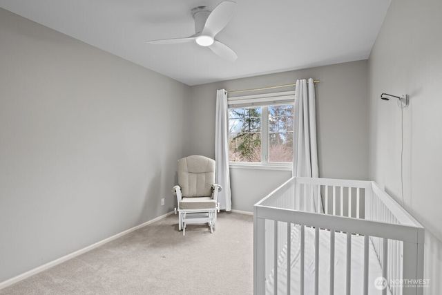 25424 NE 39th Way, Redmond, WA 98053