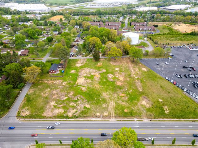 2504 Memorial Blvd, Springfield, TN 37172