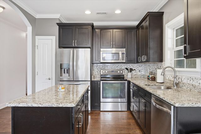 8380 Deer Run Circle, Ooltewah, TN 37363
