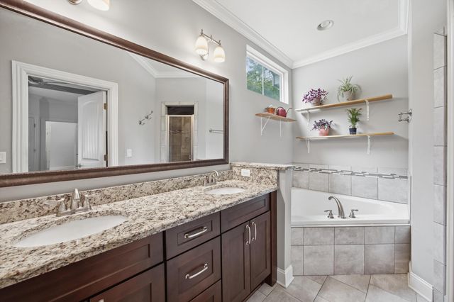 8380 Deer Run Circle, Ooltewah, TN 37363