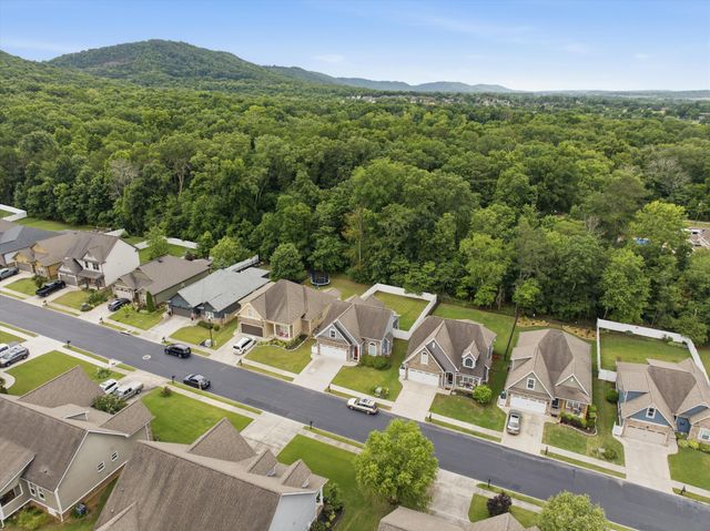 8380 Deer Run Circle, Ooltewah, TN 37363