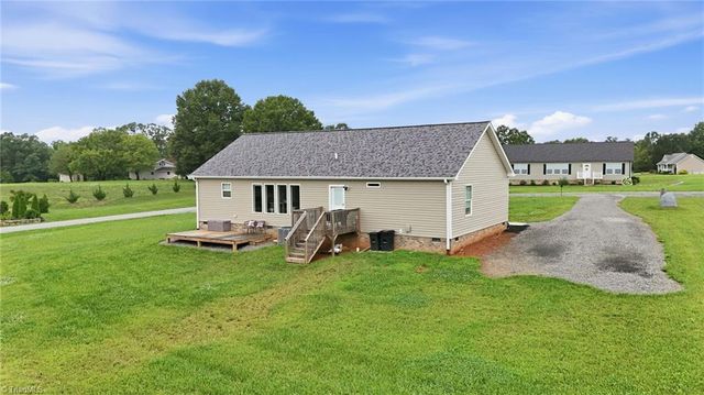 1046 Herberts Drive, Yadkinville, NC 27055