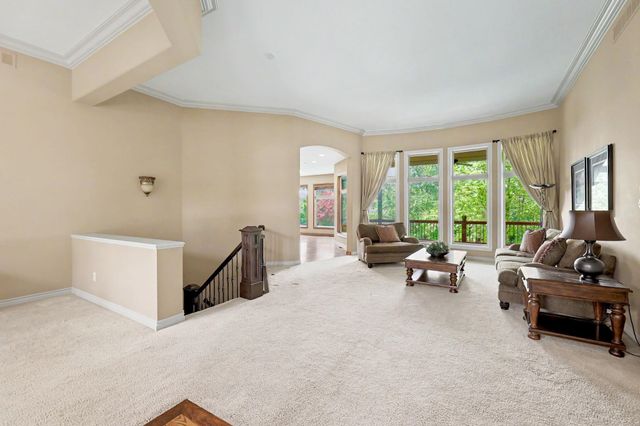 13104 E Mainsgate Cir, Wichita, KS 67228