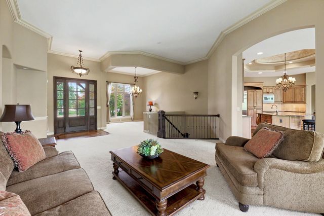 13104 E Mainsgate Cir, Wichita, KS 67228