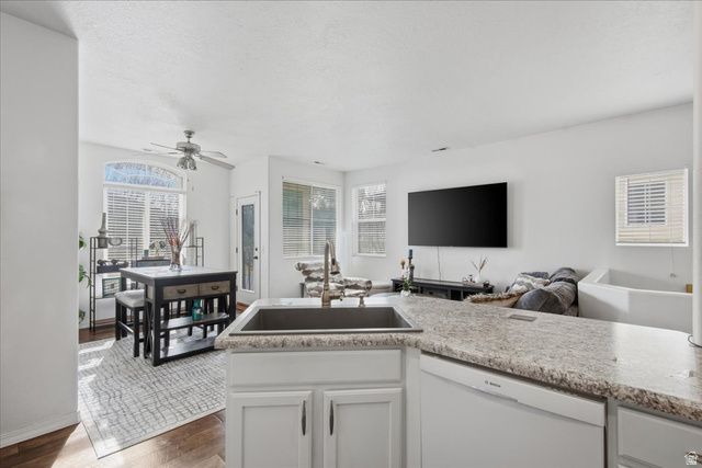 3854 W GARONNE AVE, West Jordan, UT 84084