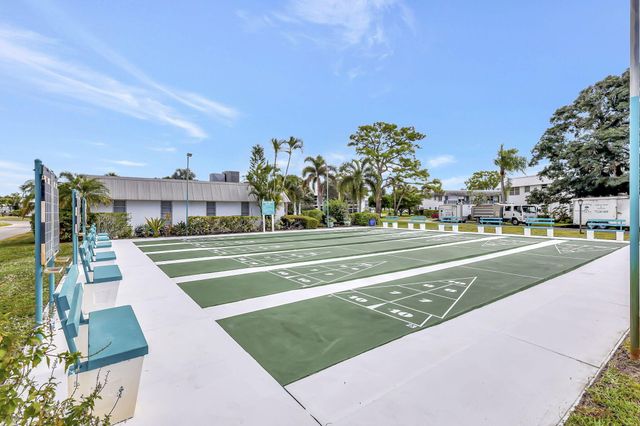 2929 SE Ocean Boulevard 117-7, Stuart, FL 34996