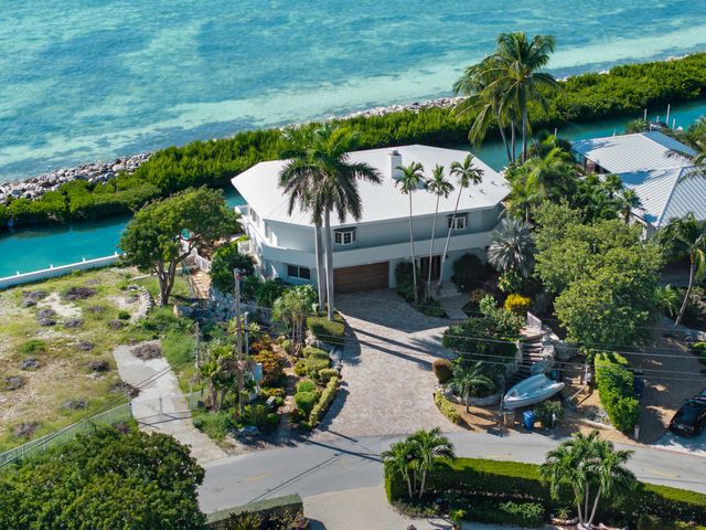 W 258 Seaview Circle, Duck Key, FL 33050