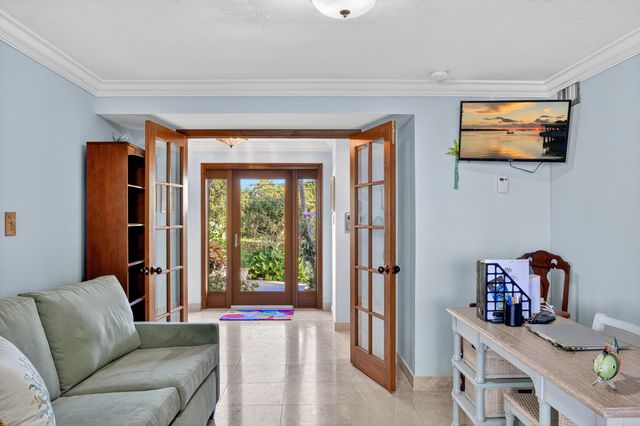 W 258 Seaview Circle, Duck Key, FL 33050