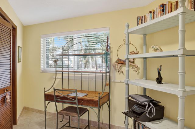 W 258 Seaview Circle, Duck Key, FL 33050