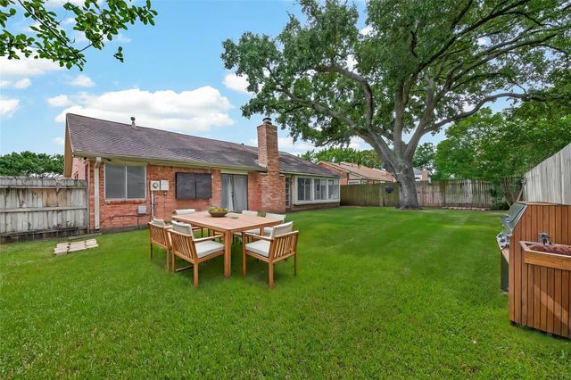 22514 Braken Manor Lane, Katy, TX 77449