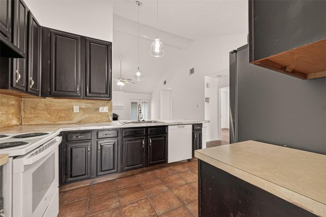 22514 Braken Manor Lane, Katy, TX 77449