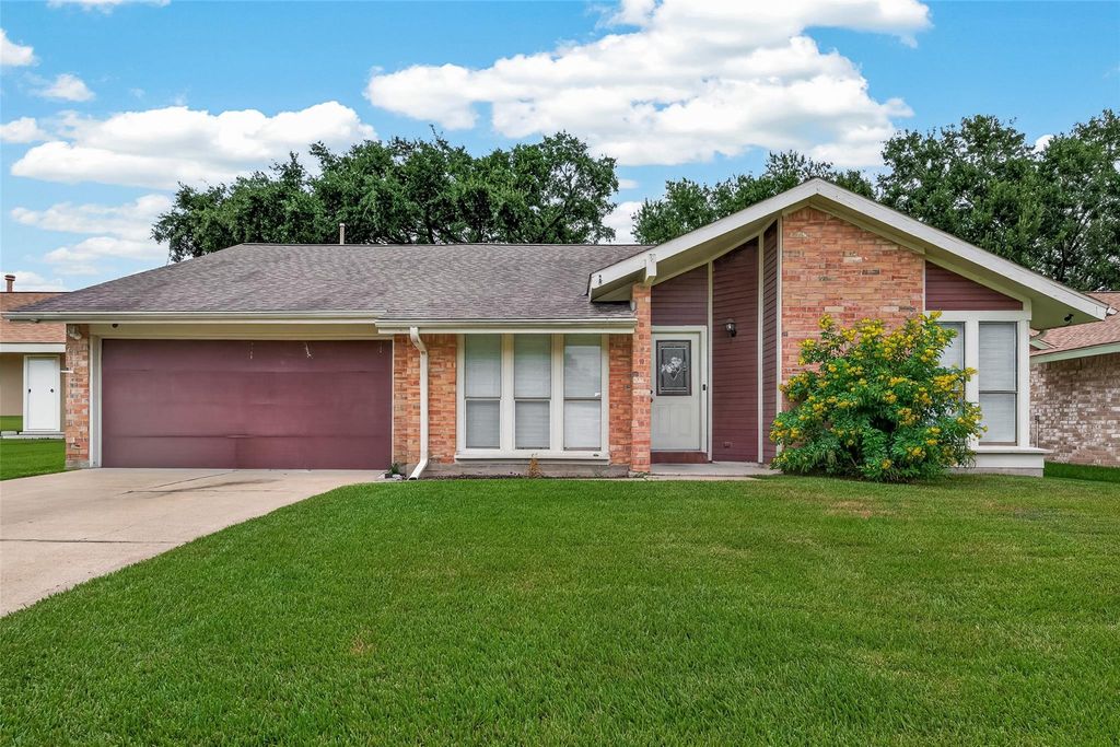22514 Braken Manor Lane, Katy, TX 77449