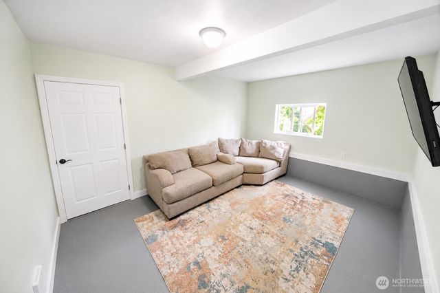 1580 Monroe Street, Burlington, WA 98233