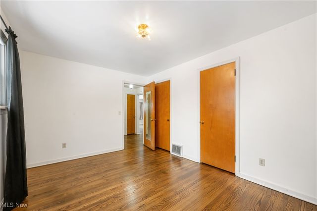 1600 49th Street NW, Canton, OH 44709