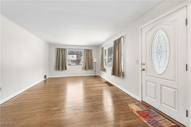 1600 49th Street NW, Canton, OH 44709